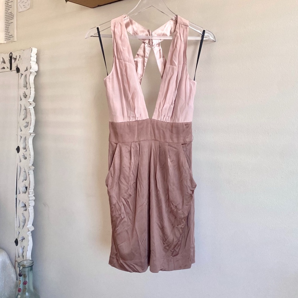 🪞 NWT bebe satin v neck halter cross back silky pleated dress by bebe